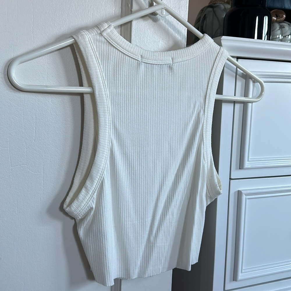 White Ribbed Crop Top - Picture 5 of 5